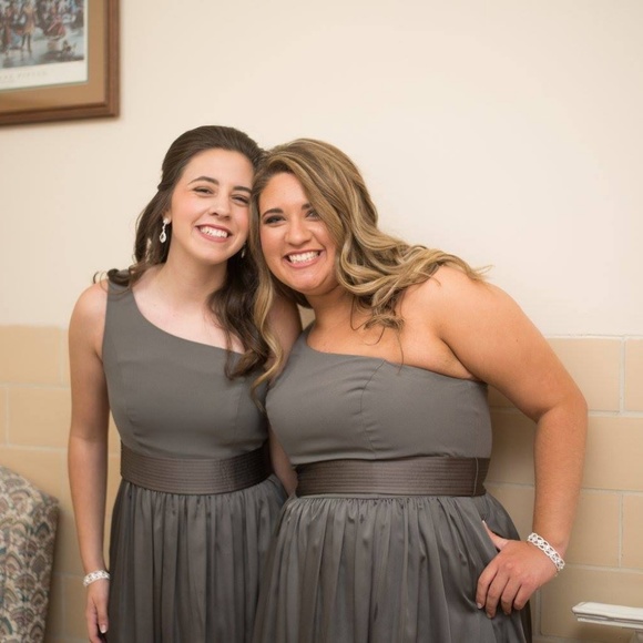 Meet your Posher, Taylor - Picture 2 of 2